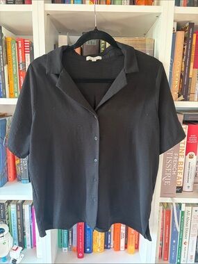 Nine Britton Black Short-Sleeve Button Front Top